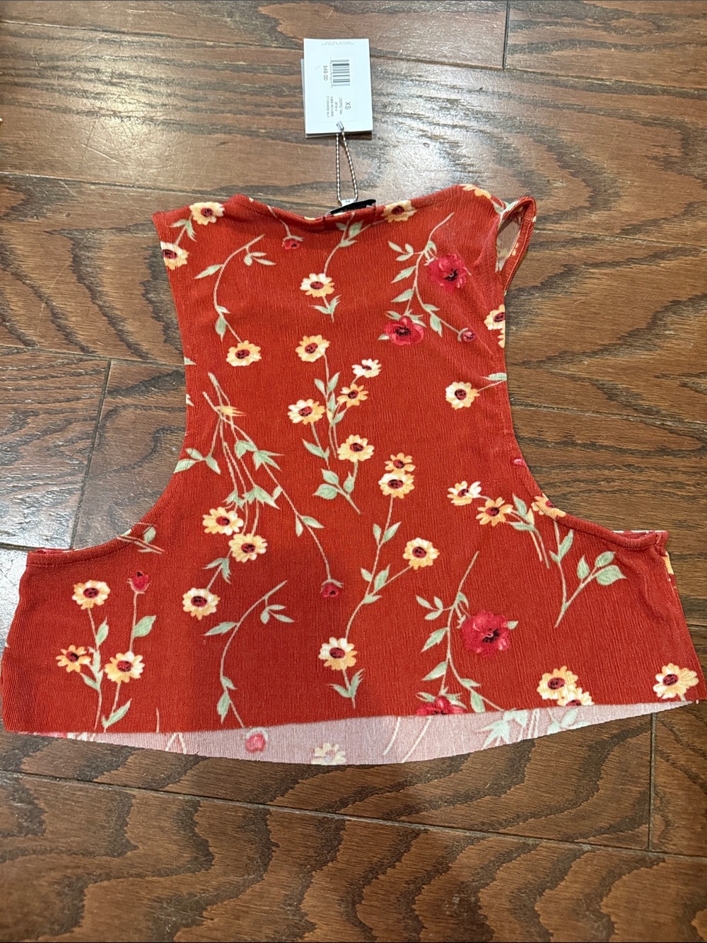 Danielle Bernstein x WeWoreWhat NWT floral cropped tank top, XS - Picture 5 of 7